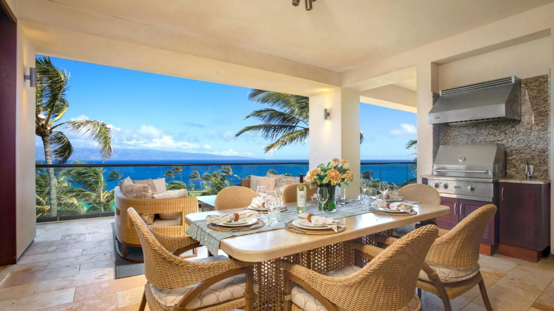 Kbm Resorts Free Car Hale Makaiatmontagekapalua Bay Beachfront Condo United States