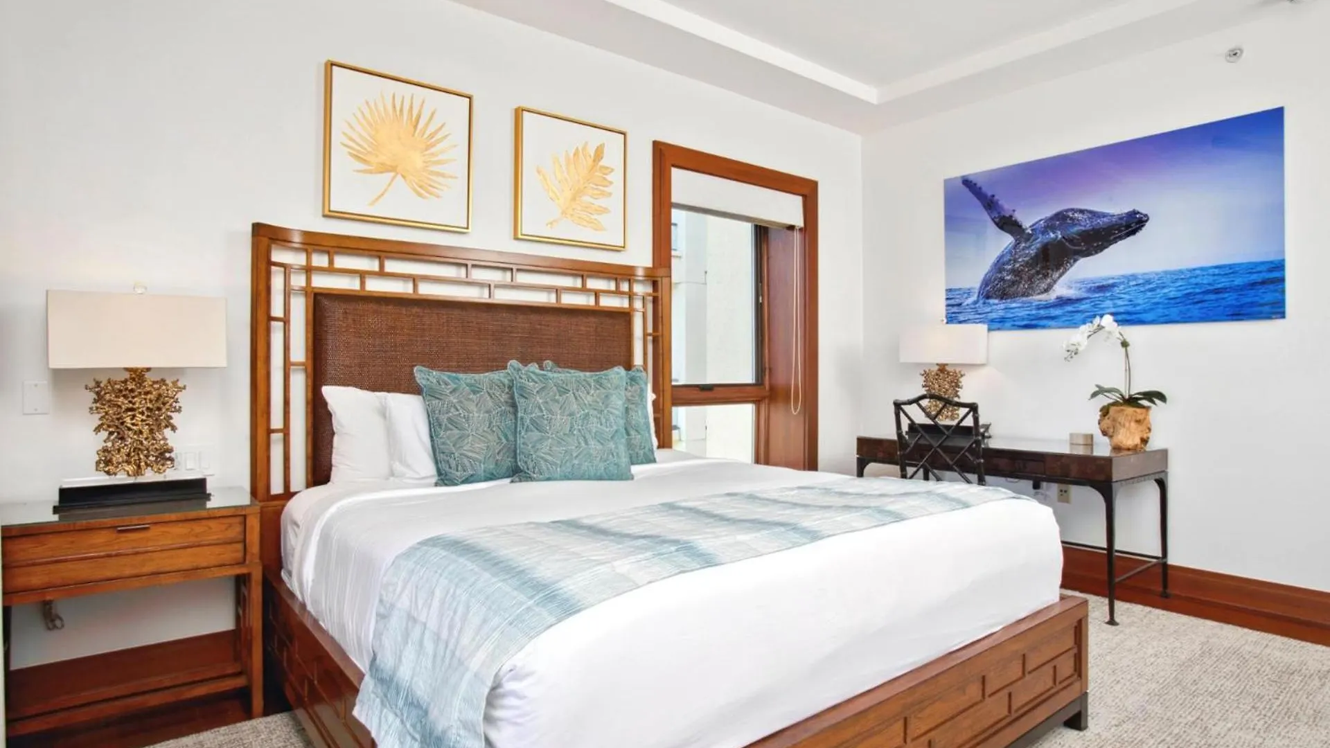 Kbm Resorts Free Car Hale Makaiatmontagekapalua Bay Beachfront Condo Apartment